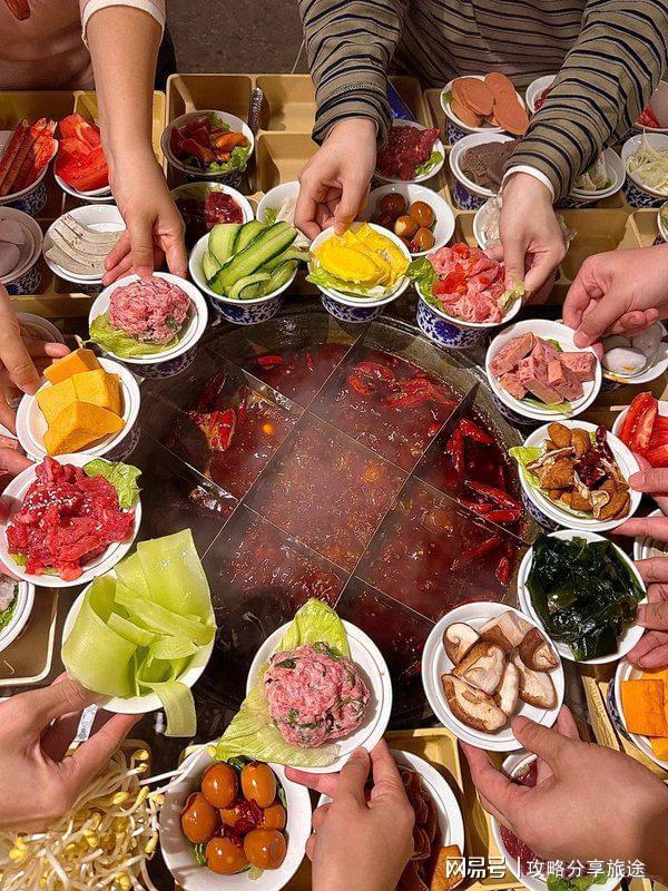 好 重庆四日游自由行路线!少走弯路、避免麻将胡了试玩模拟器什么时候去重庆旅游最(图3)